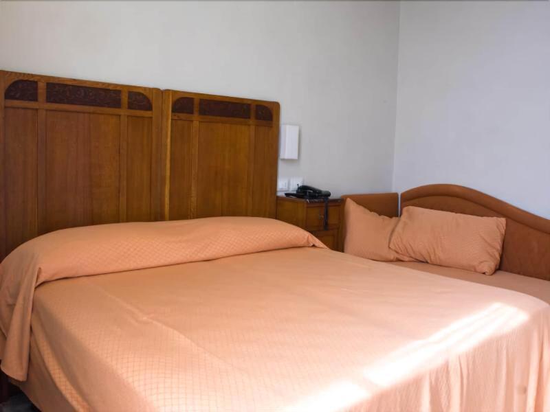 Hotel Europa Леванто Экстерьер фото