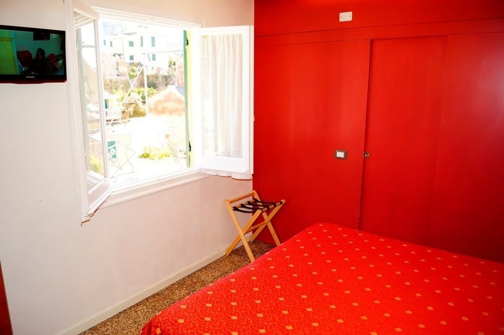 Hotel Europa Леванто Экстерьер фото