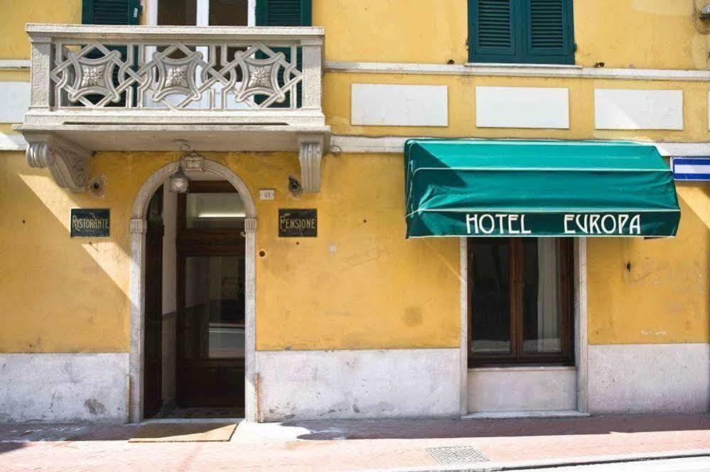 Hotel Europa Леванто Экстерьер фото